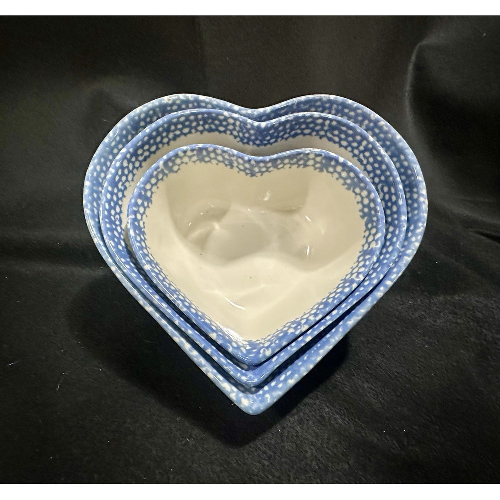 ABC Distributing Vintage Heart Shaped Serving Bowls 1994 Blue And White